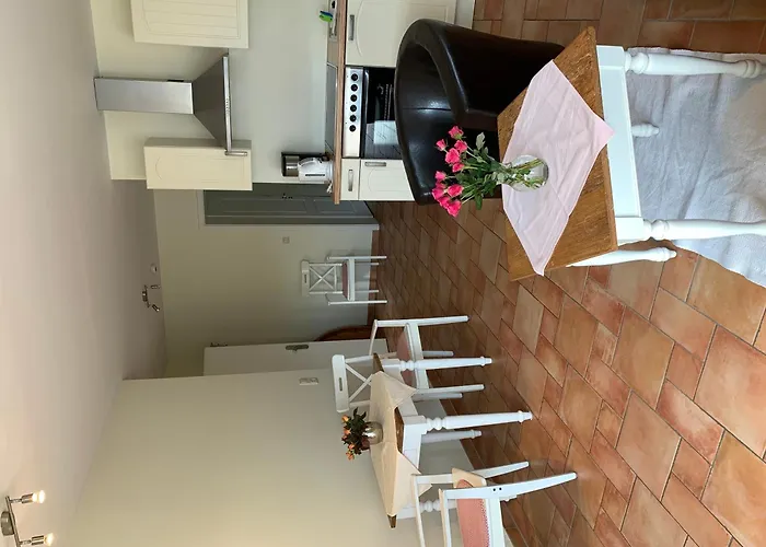 Akazienhaus 4 公寓 *